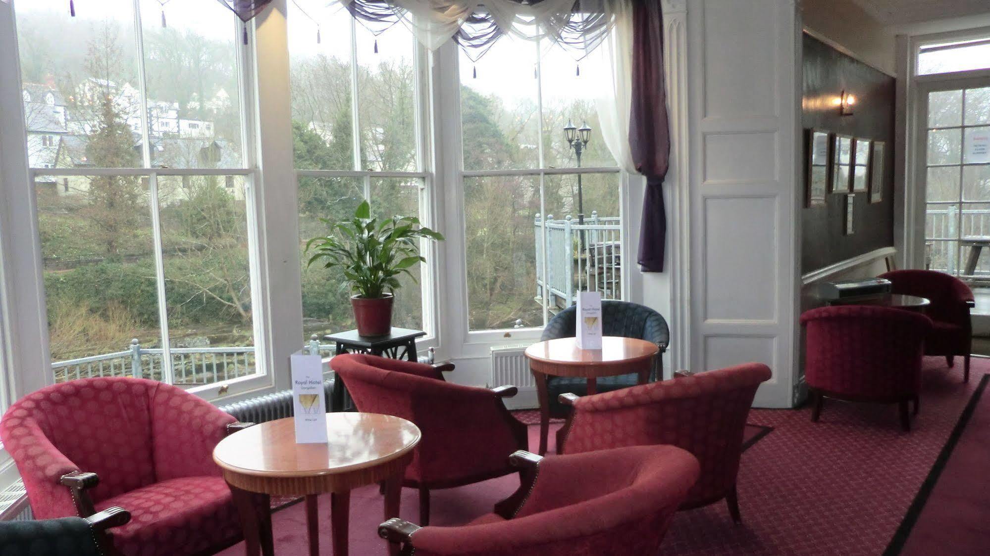The Royal Hotel Llangollen Extérieur photo