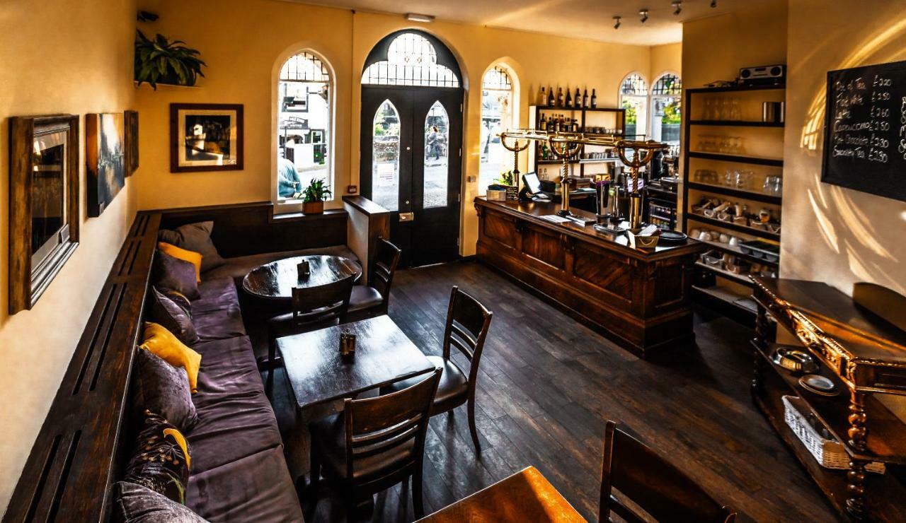 The Royal Hotel Llangollen Extérieur photo